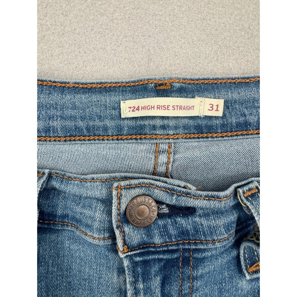 Levis 724 High Rise Straight Jeans Womens 31 (31x27)β Medium Wash Blue Denim - Picture 2 of 13